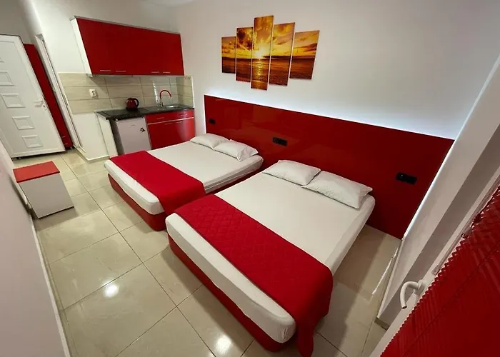 Tatil Evi Royal Palace Olympiakí Aktí